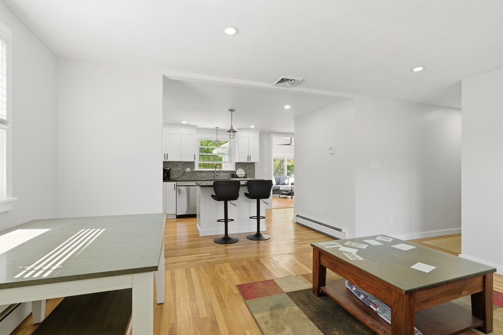 62 Hemenway Road Framingham, MA 01701 - Photo 8 of 24