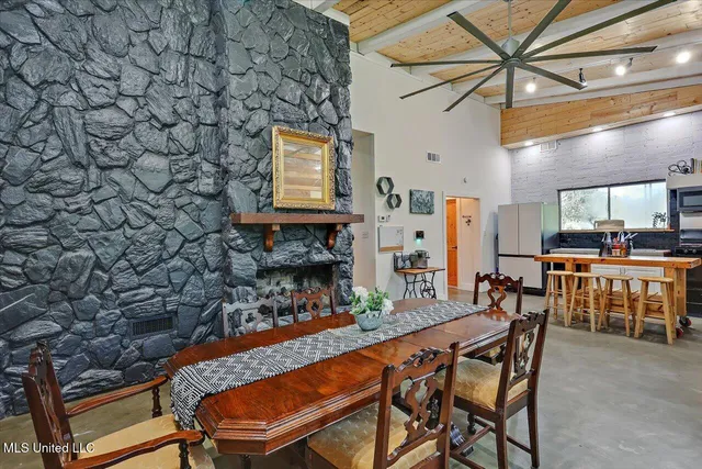 $305,000 | 108 Kimwood Place, Florence, MS 39073