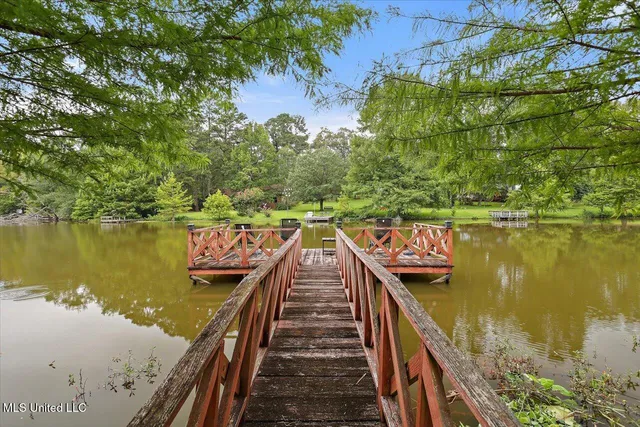 $305,000 | 108 Kimwood Place, Florence, MS 39073