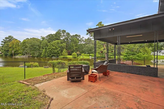 $305,000 | 108 Kimwood Place, Florence, MS 39073