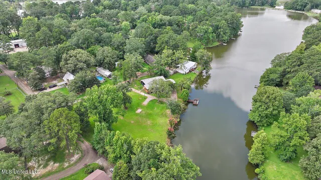 $305,000 | 108 Kimwood Place, Florence, MS 39073