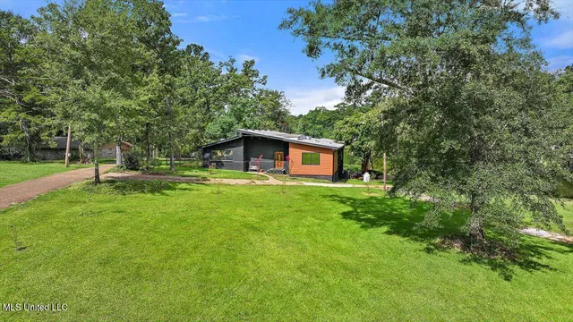 $305,000 | 108 Kimwood Place, Florence, MS 39073