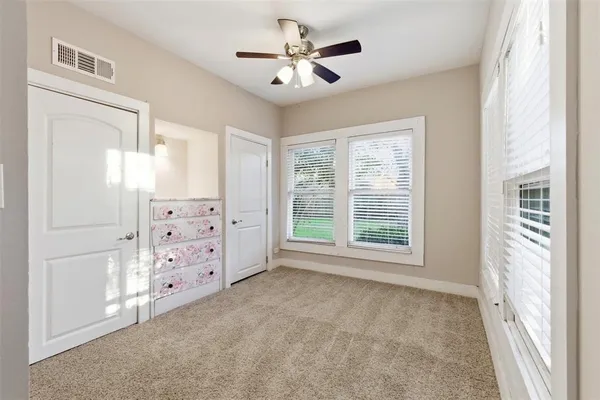 $1,750 | 405 College Street, Cleburne, TX 76033
