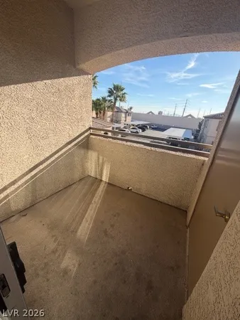 $1,500 | 8725 West Flamingo Road, Unit 202, Las Vegas, NV 89147