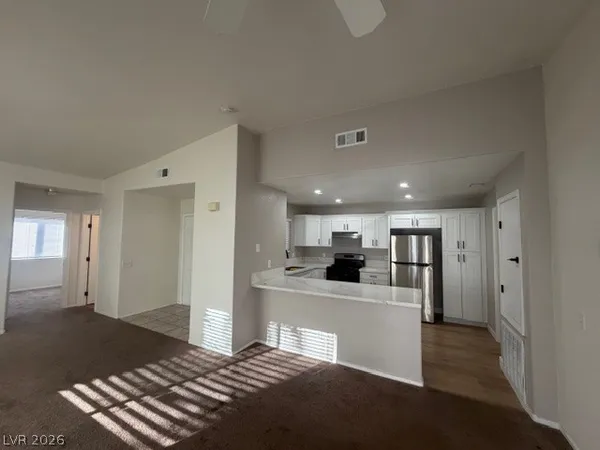 $1,500 | 8725 West Flamingo Road, Unit 202, Las Vegas, NV 89147