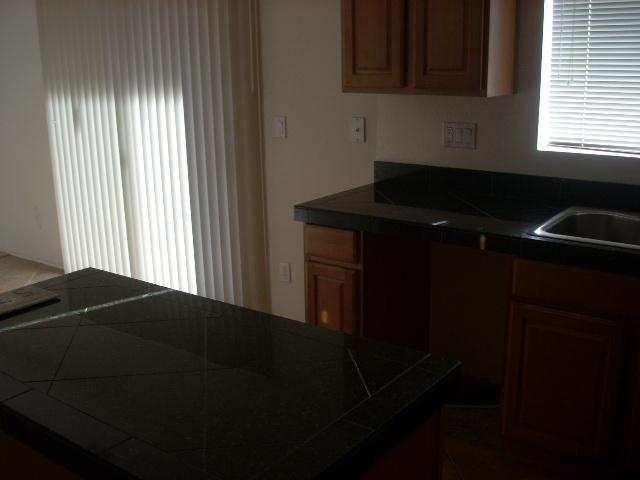 5337 West Carson Road Laveen, AZ 85339 - Photo 9 of 20 kitchen