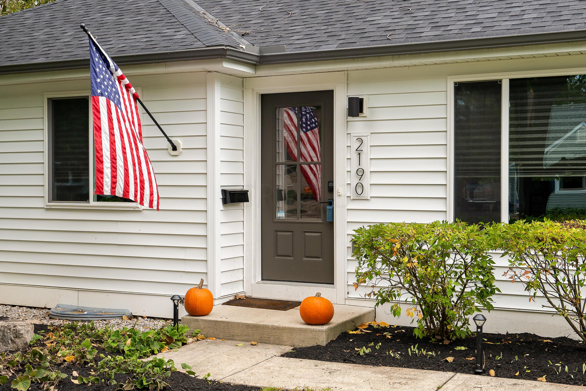 2190 Cranford Road Columbus, OH 43221 - Photo 2 of 28 Gallery Image 2