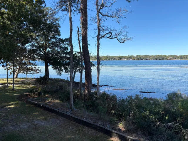 $2,900 | 30 Marina Cove Drive, Niceville, FL 32578