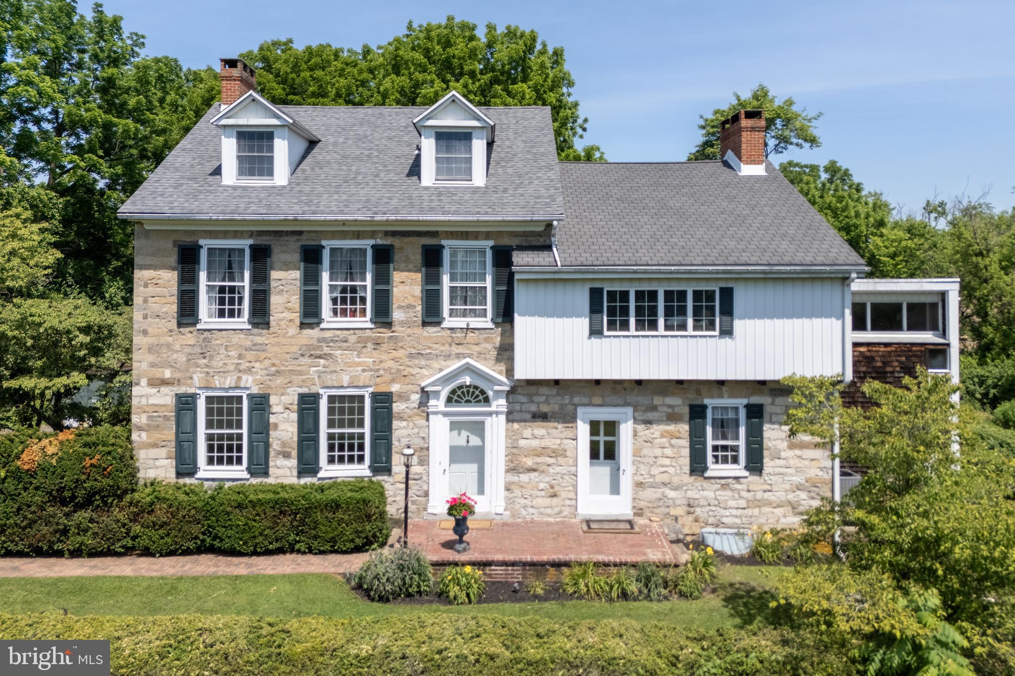3224 Newburg Road Nazareth, PA 18064 - Photo 2 of 44 Gallery Image 2