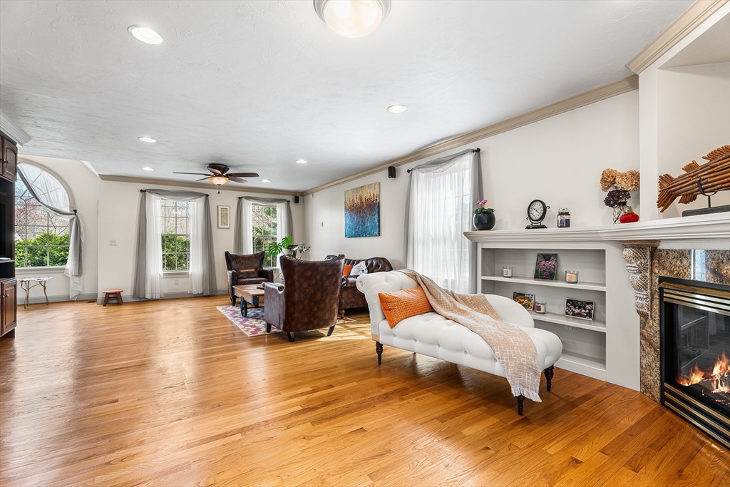 227 Thurber Avenue Attleboro, MA 02703 - Photo 15 of 42