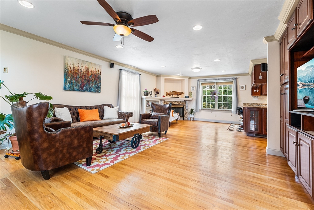 227 Thurber Avenue Attleboro, MA 02703 - Photo 16 of 42