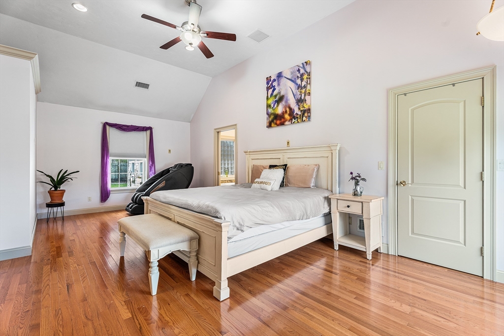 227 Thurber Avenue Attleboro, MA 02703 - Photo 18 of 42