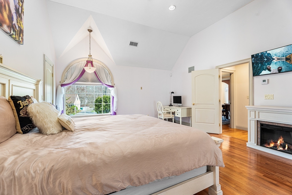 227 Thurber Avenue Attleboro, MA 02703 - Photo 19 of 42