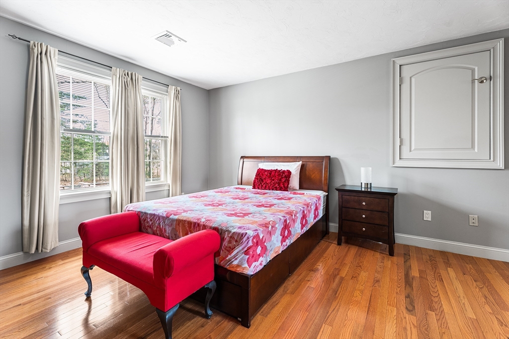 227 Thurber Avenue Attleboro, MA 02703 - Photo 24 of 42