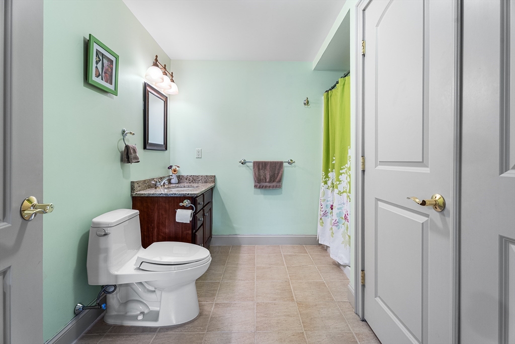 227 Thurber Avenue Attleboro, MA 02703 - Photo 6 of 42