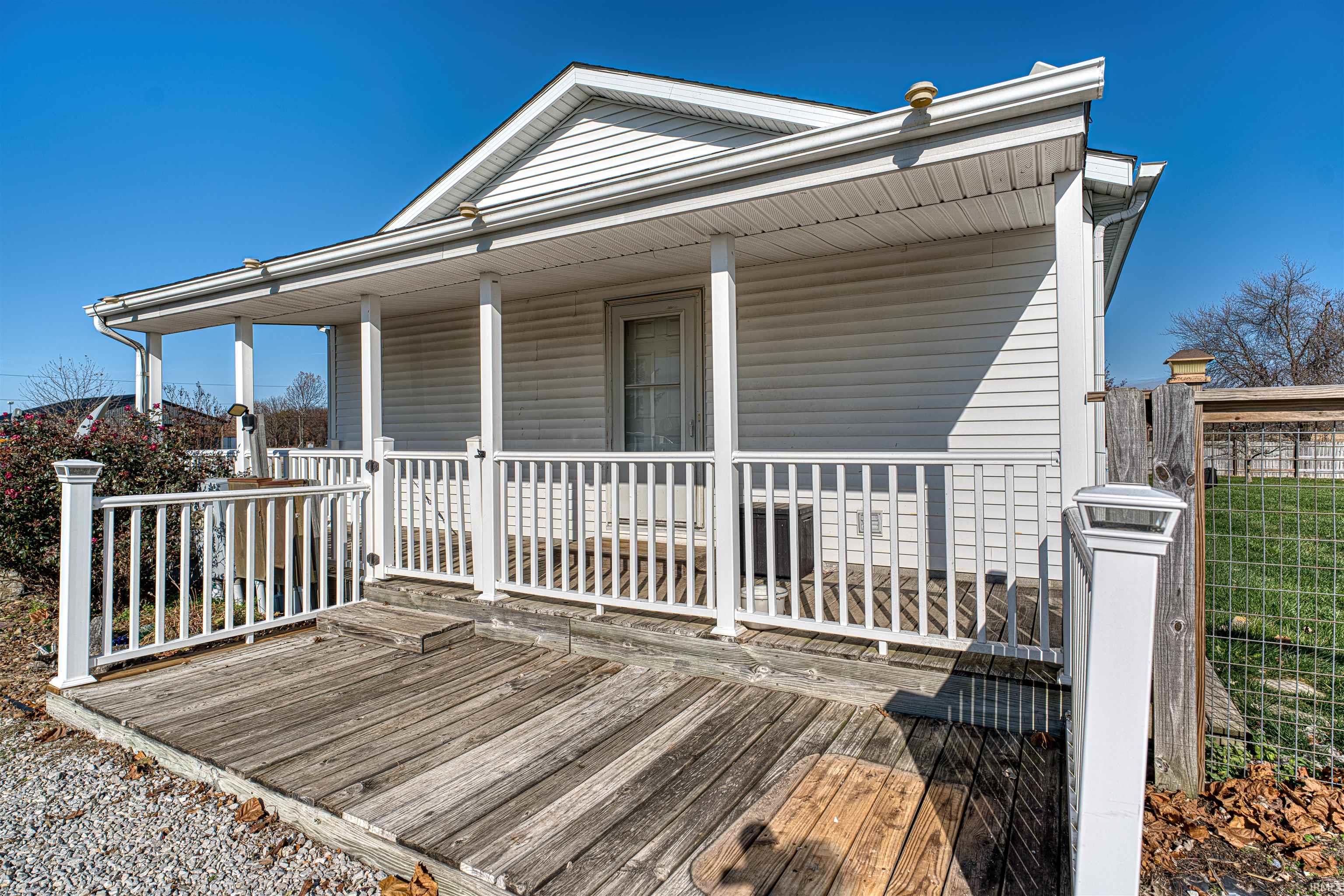 3288 Smith Road Boonville, IN 47601 - Photo 5 of 35