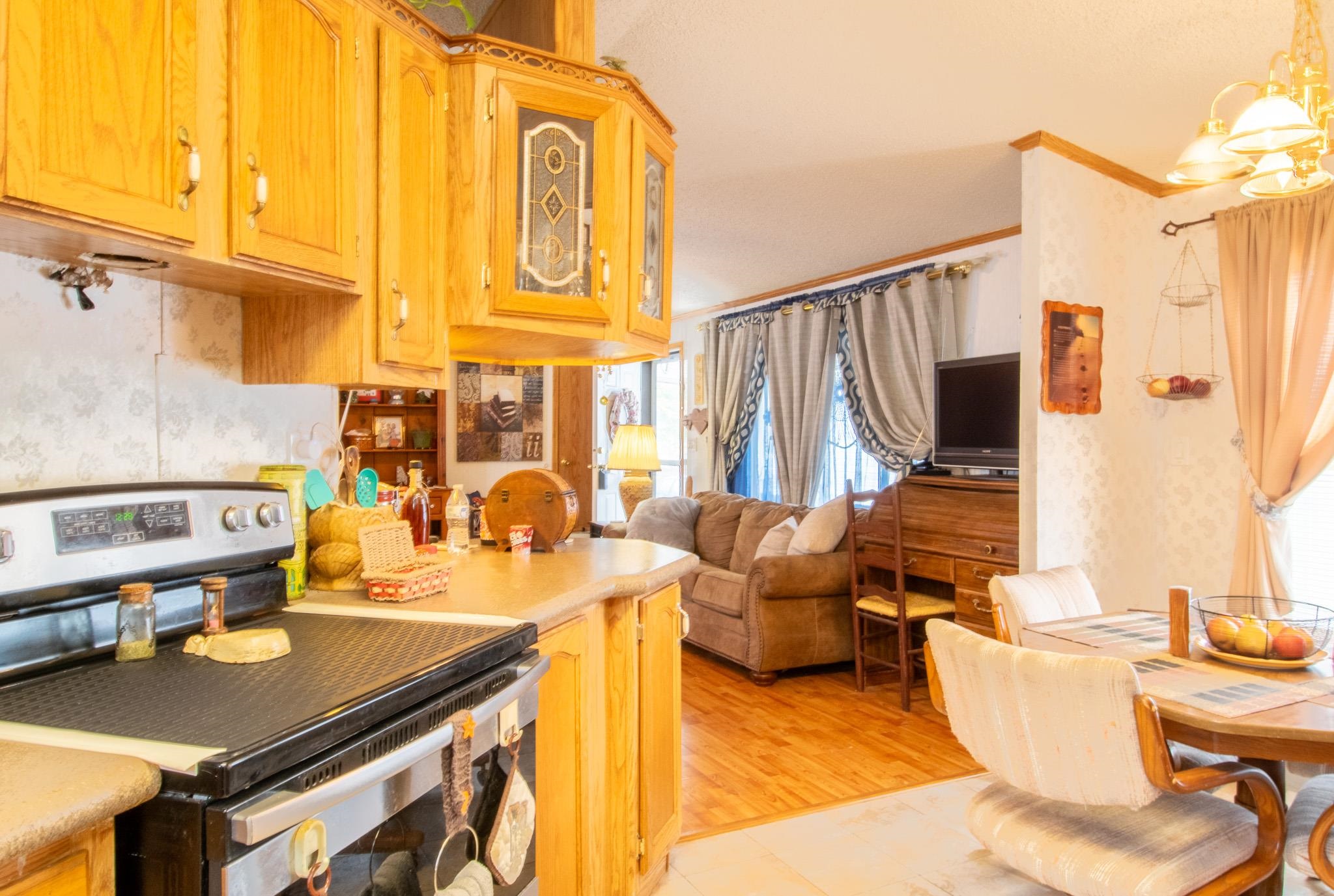 435 32 Road, Unit 437 Clifton, CO 81520 - Photo 10 of 29 a view of a patio with table and chairs