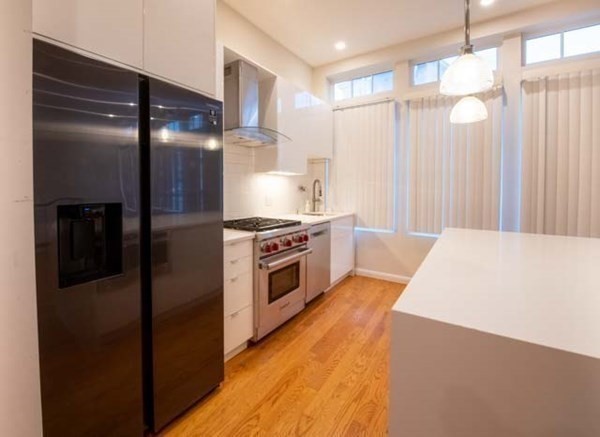 57 Kelly Road Cambridge, MA 02139 - Photo 14 of 29 Gallery Image 14