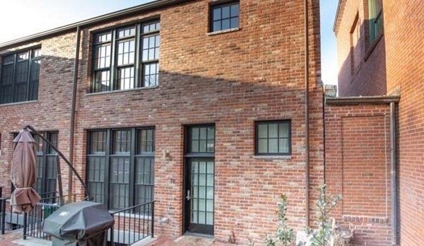 57 Kelly Road Cambridge, MA 02139 - Photo 4 of 29 Gallery Image 4