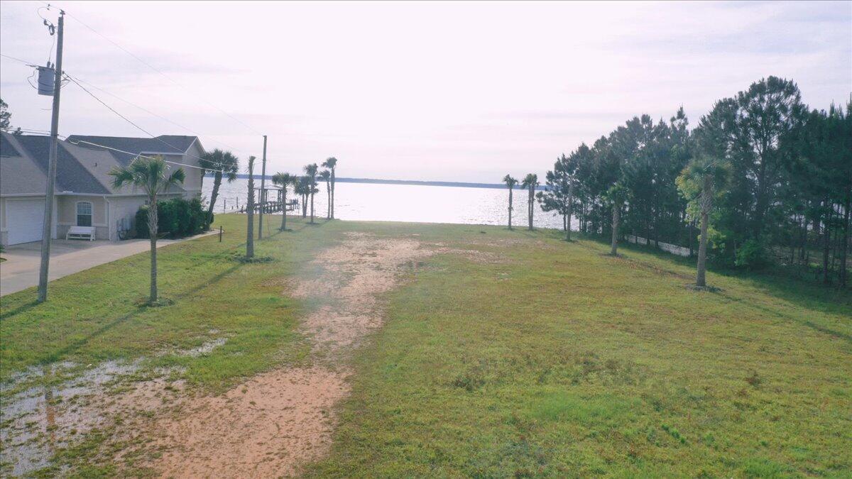 1039 Pearson Road Milton, FL 32583 - Photo 9 of 12 Gallery Image 9
