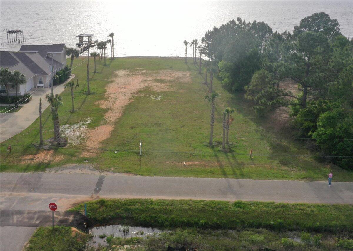 1039 Pearson Road Milton, FL 32583 - Photo 10 of 12 Gallery Image 10