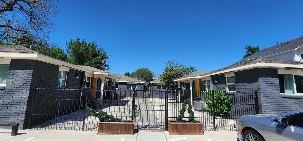 3339 Simmons Street, Unit 8 Houston, TX 77004 - Photo 11 of 11