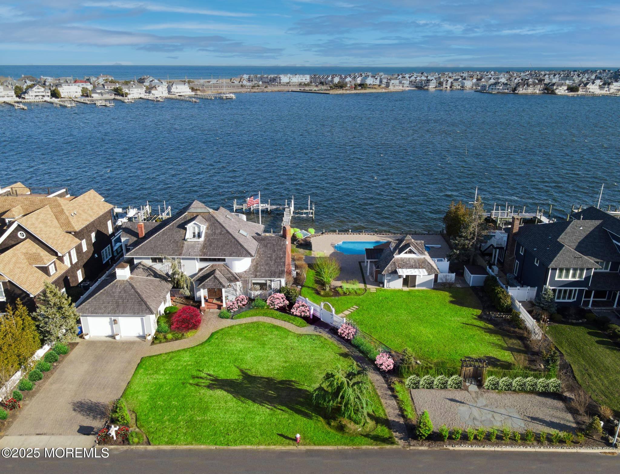 292 Dutchmans Point Road Mantoloking, NJ 08738 - Photo 1 of 99 02