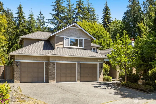 $1,075,000 | 19303 Meridian Place West, Bothell, WA 98012