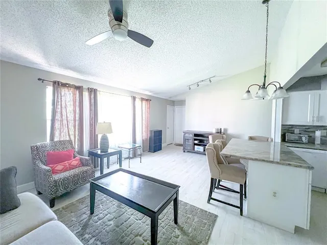 $1,700 | 2601 Southwest Archer Road, Unit I334, Gainesville, FL 32608