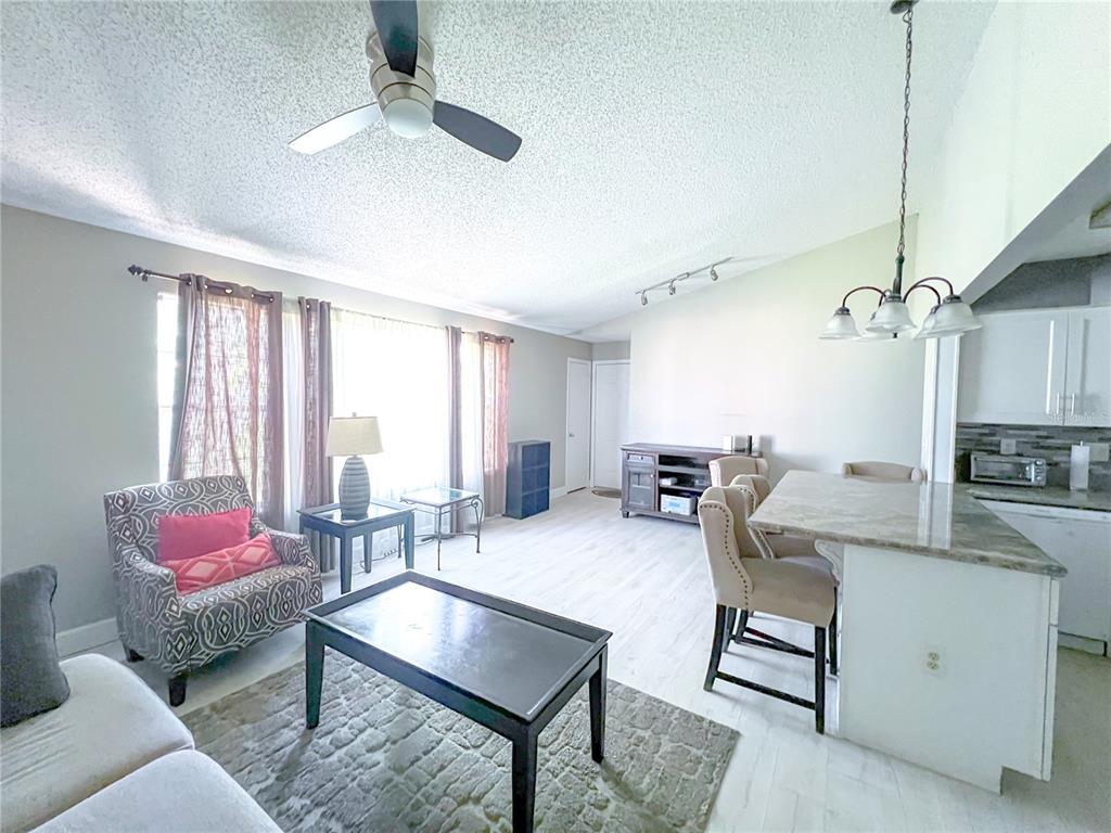 2601 Southwest Archer Road, Unit I334 Gainesville, FL 32608 - Photo 3 of 12