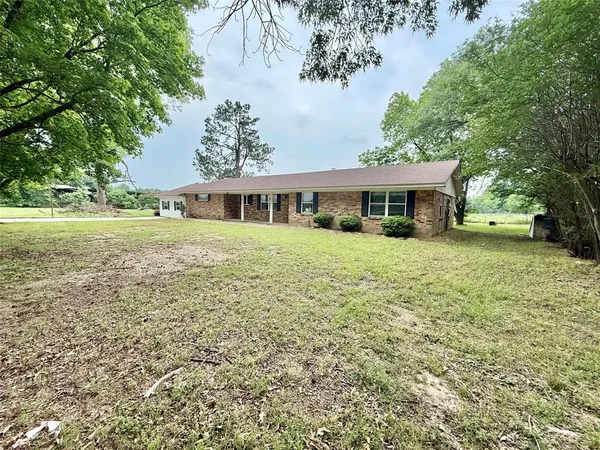 $295,000 | 2880 Farm Road 2560, Sulphur Springs, TX 75482