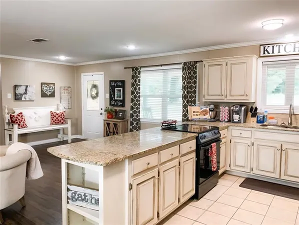 $295,000 | 2880 Farm Road 2560, Sulphur Springs, TX 75482