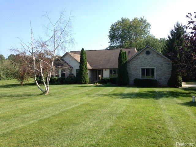 2040 Crooked Lake Road Howell, MI 48843 - Photo 1 of 13 front exterior