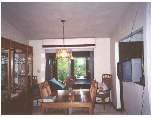 617 Adams Court Apollo, PA 15613 - Photo 5 of 8 Dining Room.