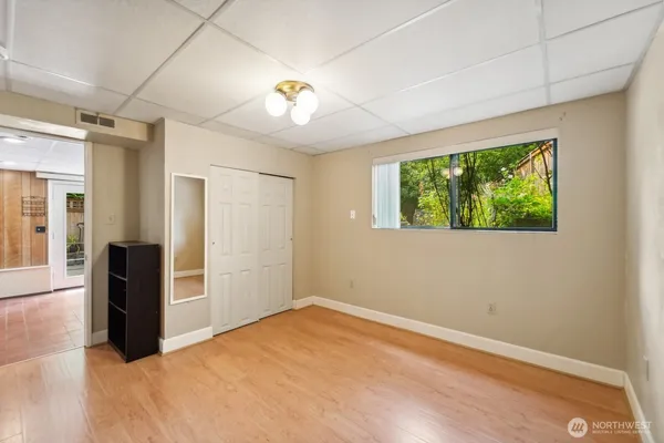 $1,600 | 9533 Lake Shore Boulevard Northeast, Unit A, Seattle, WA 98115