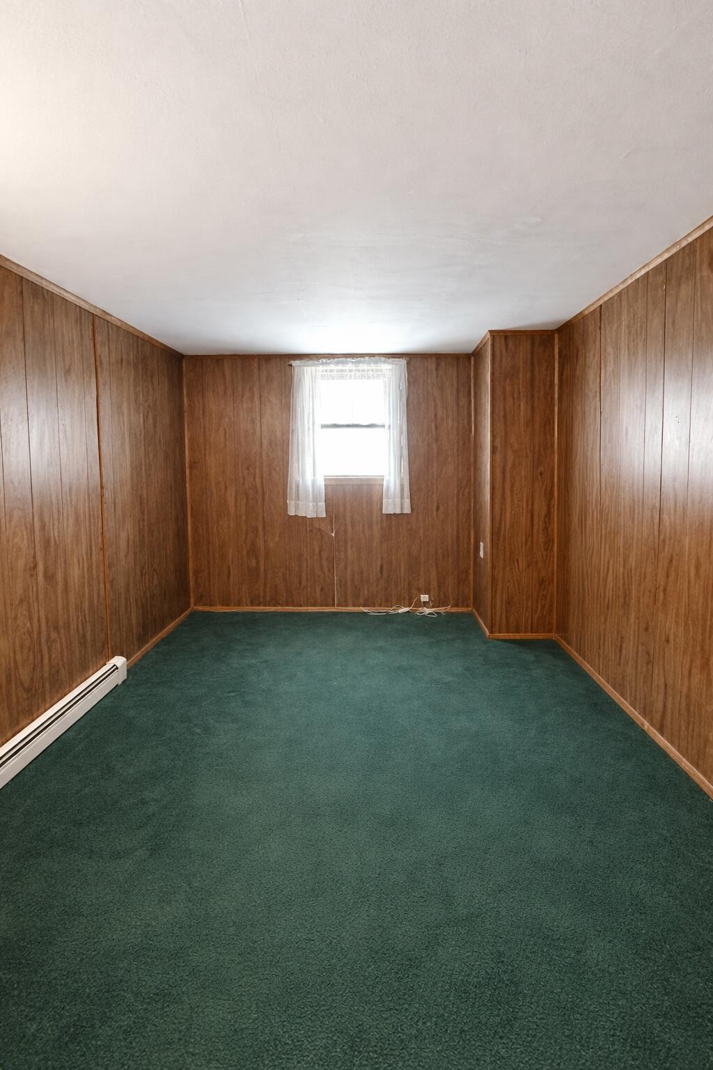 381 Birch Street Bangor, ME 04401 - Photo 25 of 34 CEF9A12F-81F0-4BB7-9EC2-AE7FCEDF6541