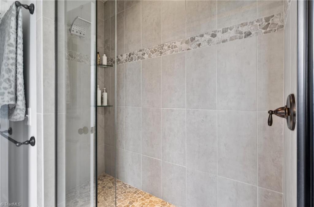 6800 Koala Drive Oak Ridge, NC 27310 - Photo 18 of 47