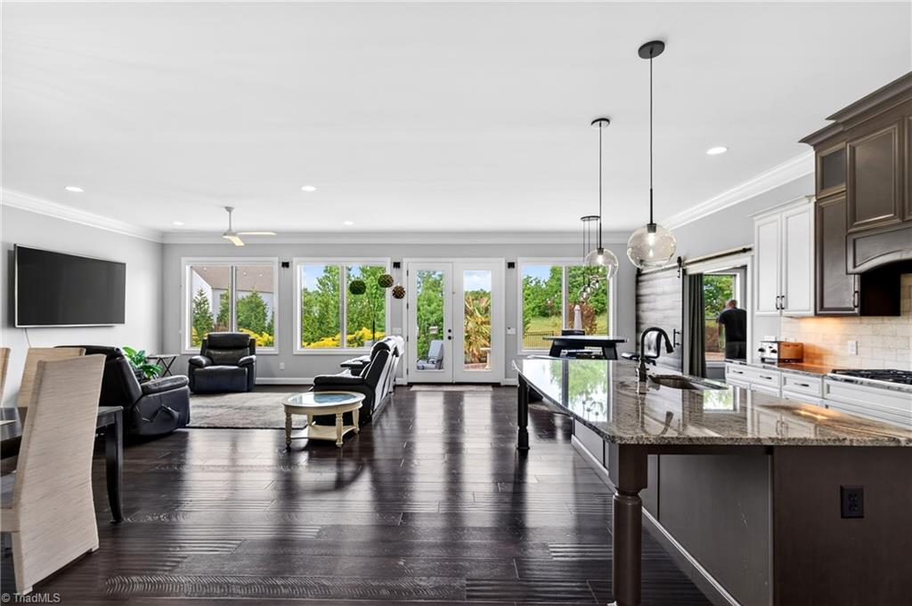 6800 Koala Drive Oak Ridge, NC 27310 - Photo 4 of 47