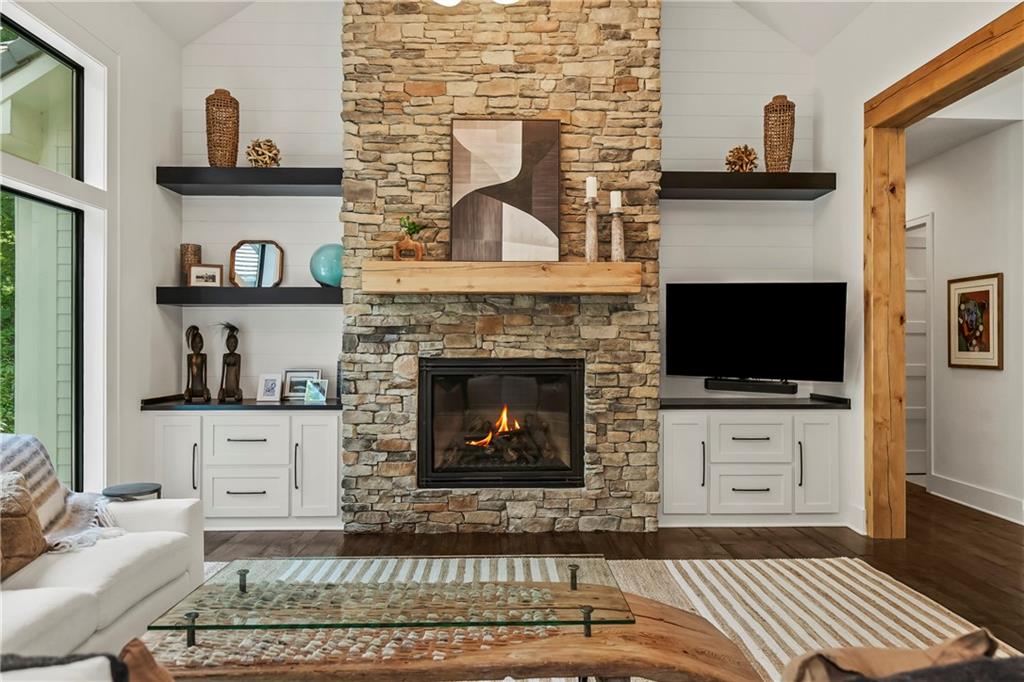 4951 Northwest Canyon Road Lee's Summit, MO 64064 - Photo 5 of 57