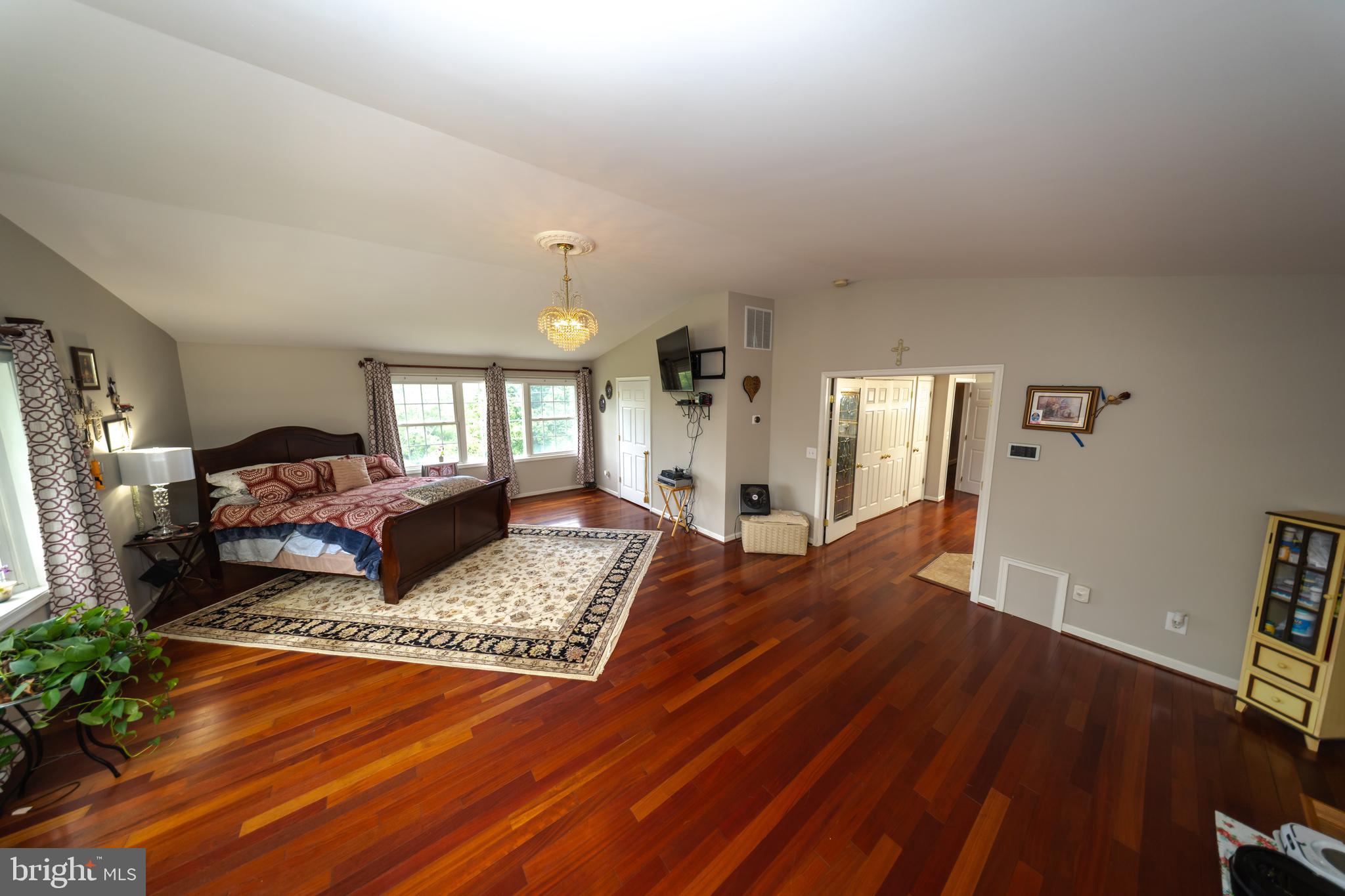 4179 Fiery Run Road Linden, VA 22642 - Photo 15 of 80 Primary Bedroom Suite