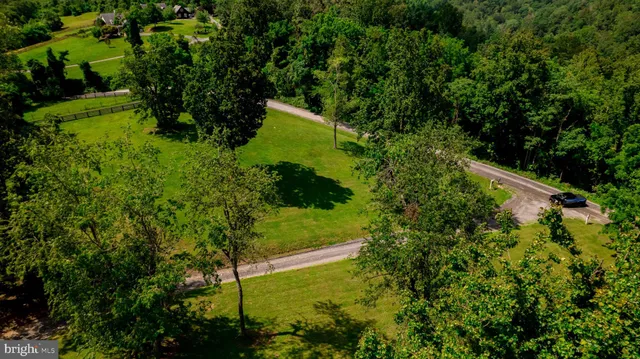 $849,999 | 4179 Fiery Run Road, Linden, VA 22642