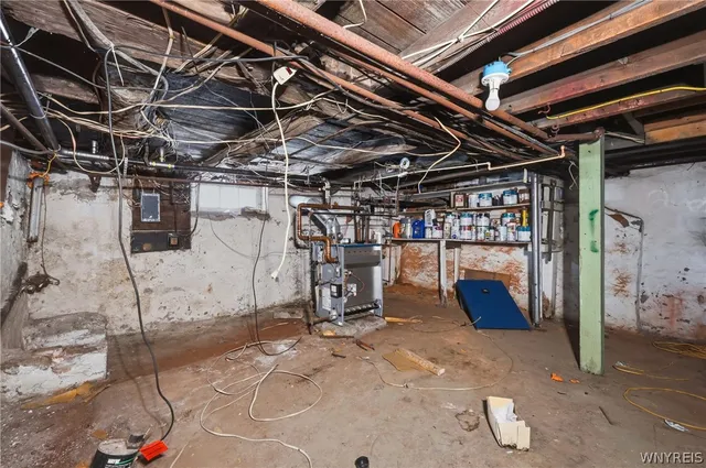 $49,900 | 195 Prospect Street, Lockport City, NY 14094