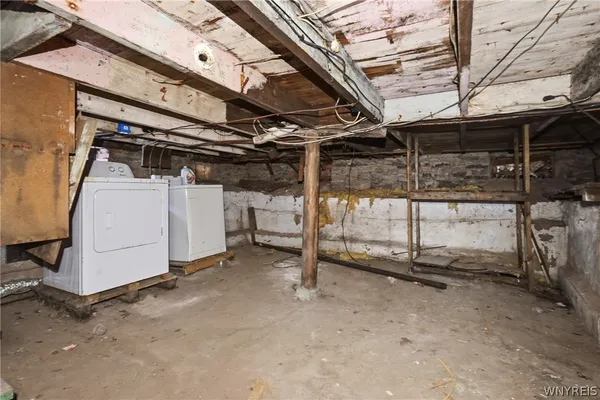 $49,900 | 195 Prospect Street, Lockport City, NY 14094