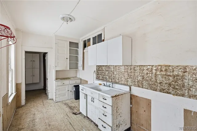 $49,900 | 195 Prospect Street, Lockport City, NY 14094