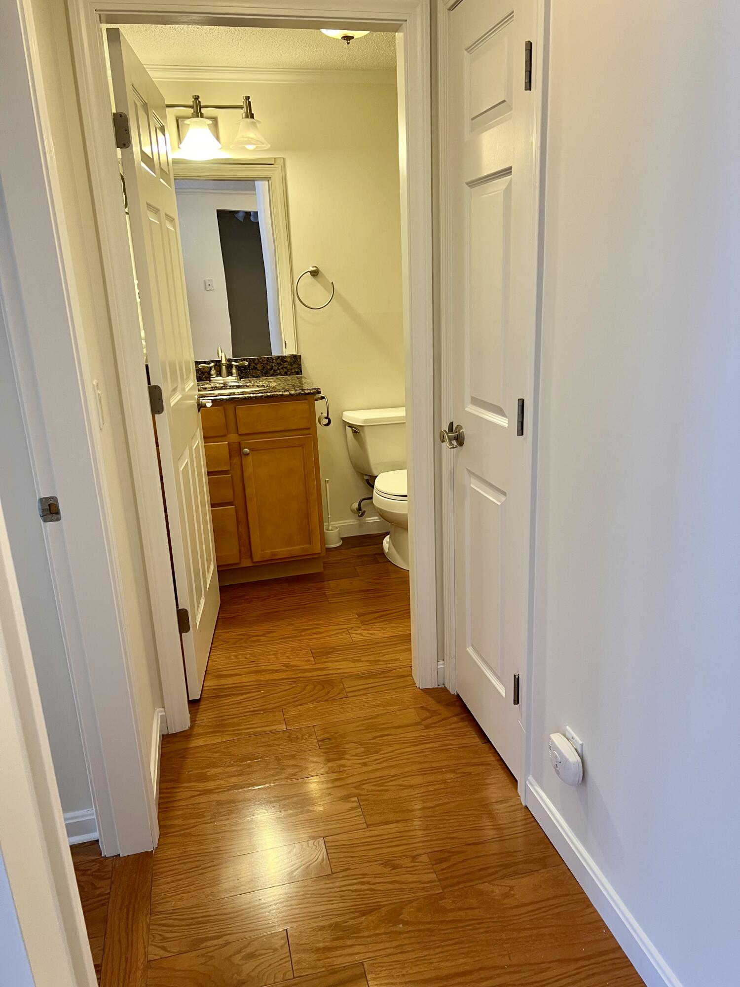 79 East Ridge Road, Unit 109 Southwest Harbor, ME 04679 - Photo 20 of 43 Hallway