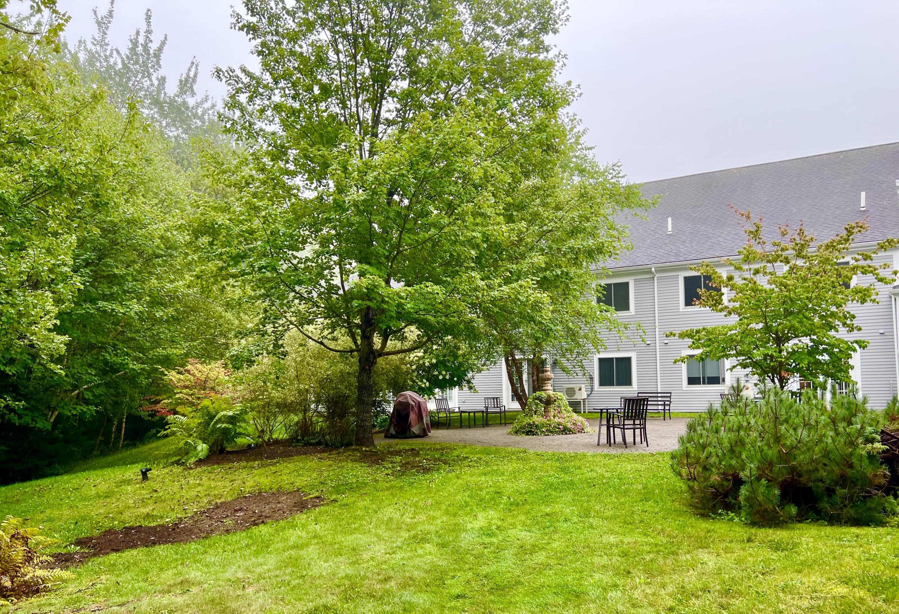 79 East Ridge Road, Unit 109 Southwest Harbor, ME 04679 - Photo 36 of 43 Exterior back