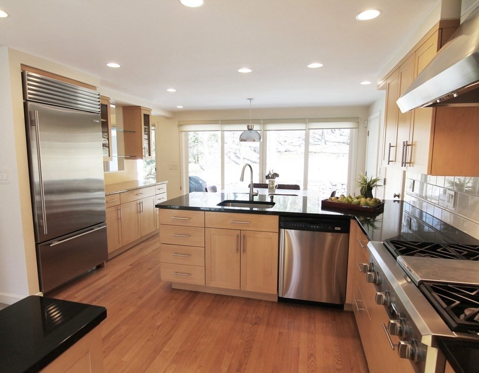 42 Baskin Road Lexington, MA 02421 - Photo 13 of 35 Gallery Image 13