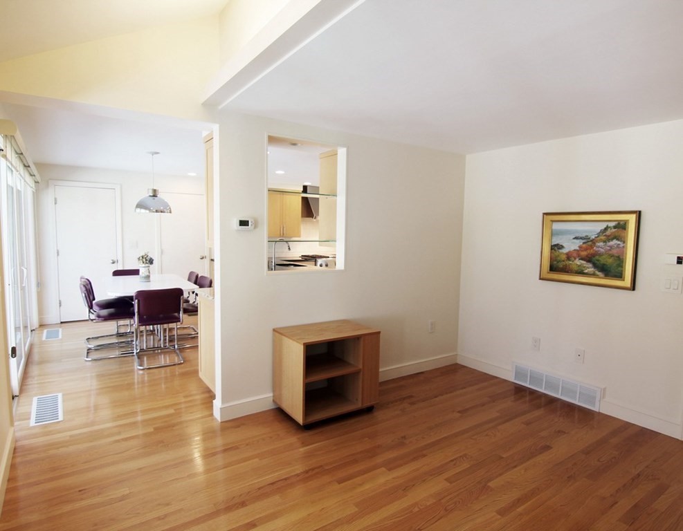 42 Baskin Road Lexington, MA 02421 - Photo 16 of 35 Gallery Image 16