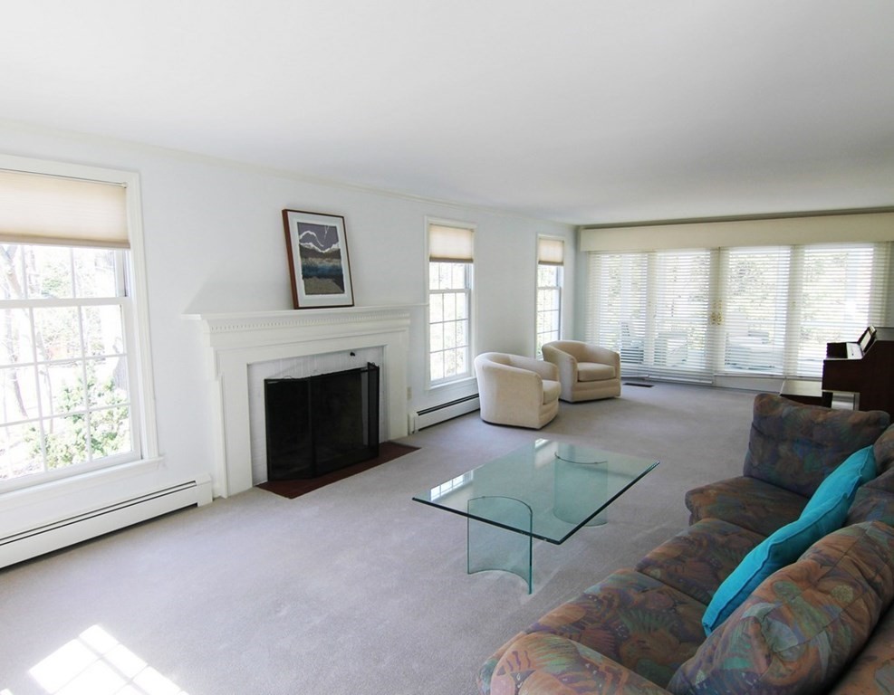 42 Baskin Road Lexington, MA 02421 - Photo 7 of 35 Gallery Image 7