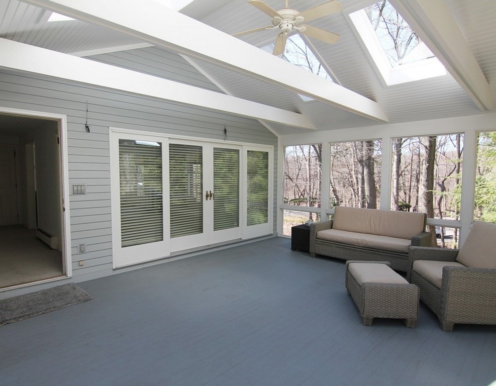 42 Baskin Road Lexington, MA 02421 - Photo 10 of 35 Gallery Image 10
